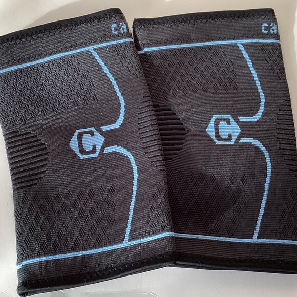 Cambivo Knee Brace Support Compression Sleeves Size Small Sports Activewear - Picture 2 of 4